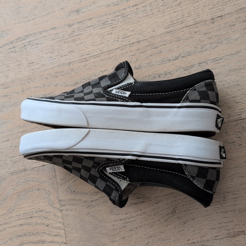 Vans Black and Gray Checkered Slip-On Sneakers Women's 5.5 - Picture 5 of 8